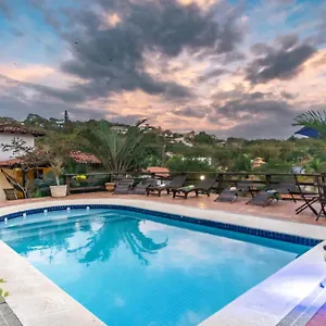 https://villa-geriba.cabofriohotels.org